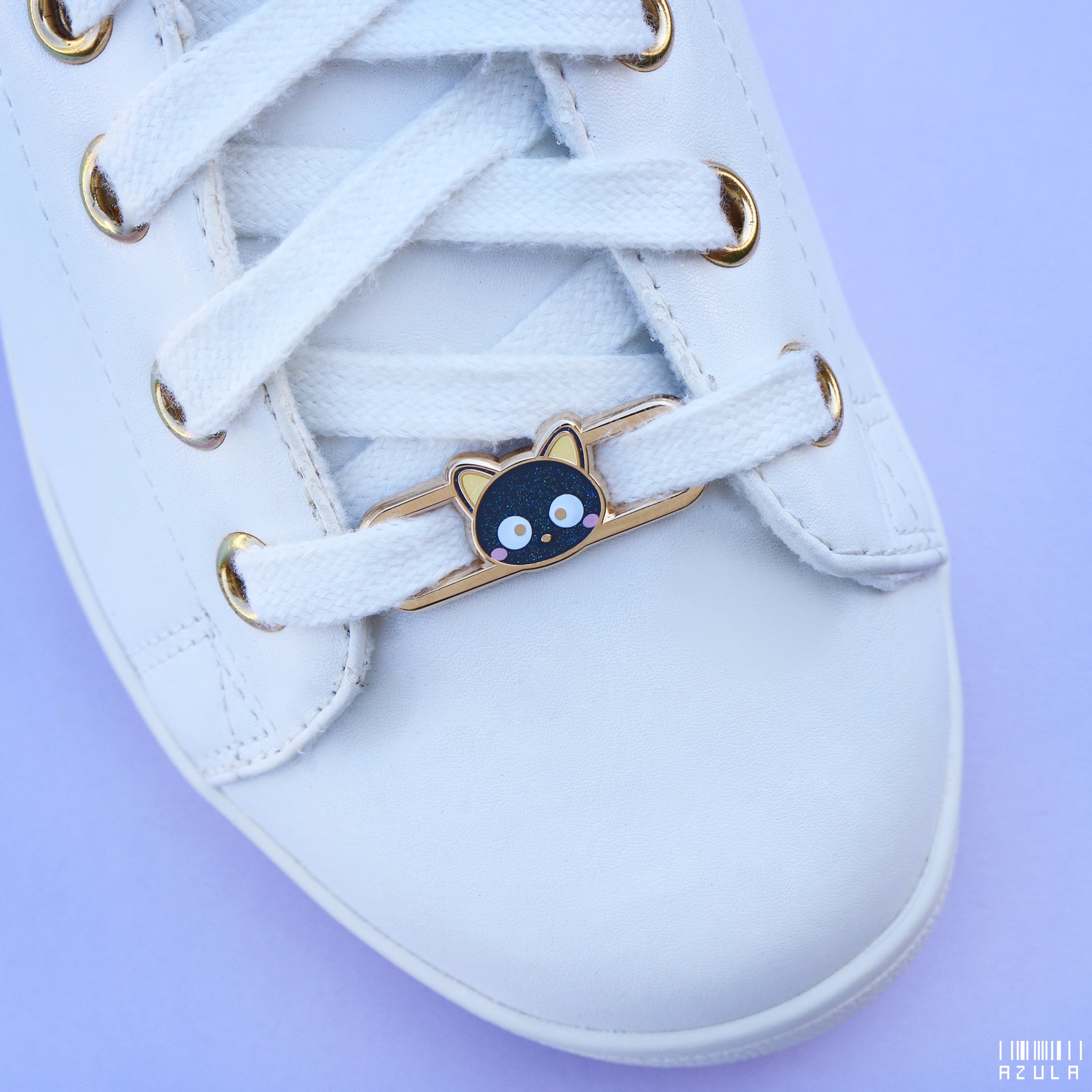 CHOCOLATE CAT ✦ LACE LOCKS