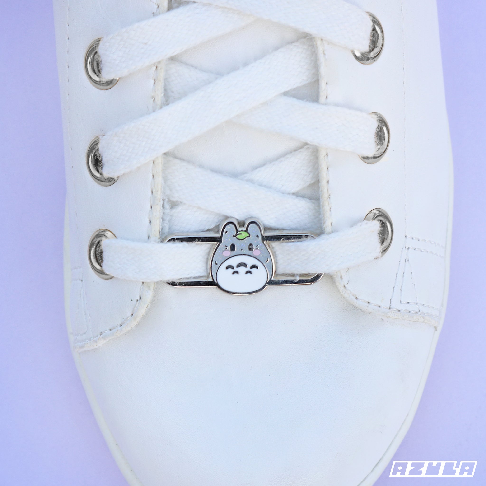 NEIGHBOR ✦ LACE LOCKS