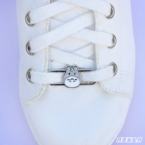 NEIGHBOR ✦ LACE LOCKS