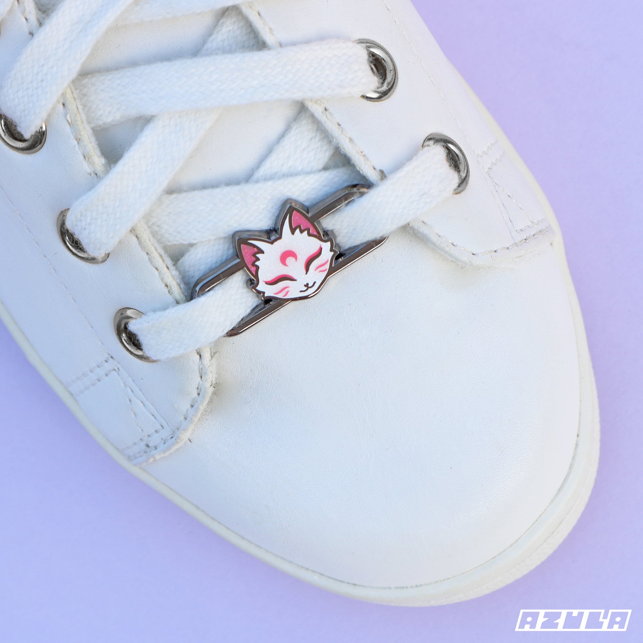 KITSUNE ✦ LACE LOCKS