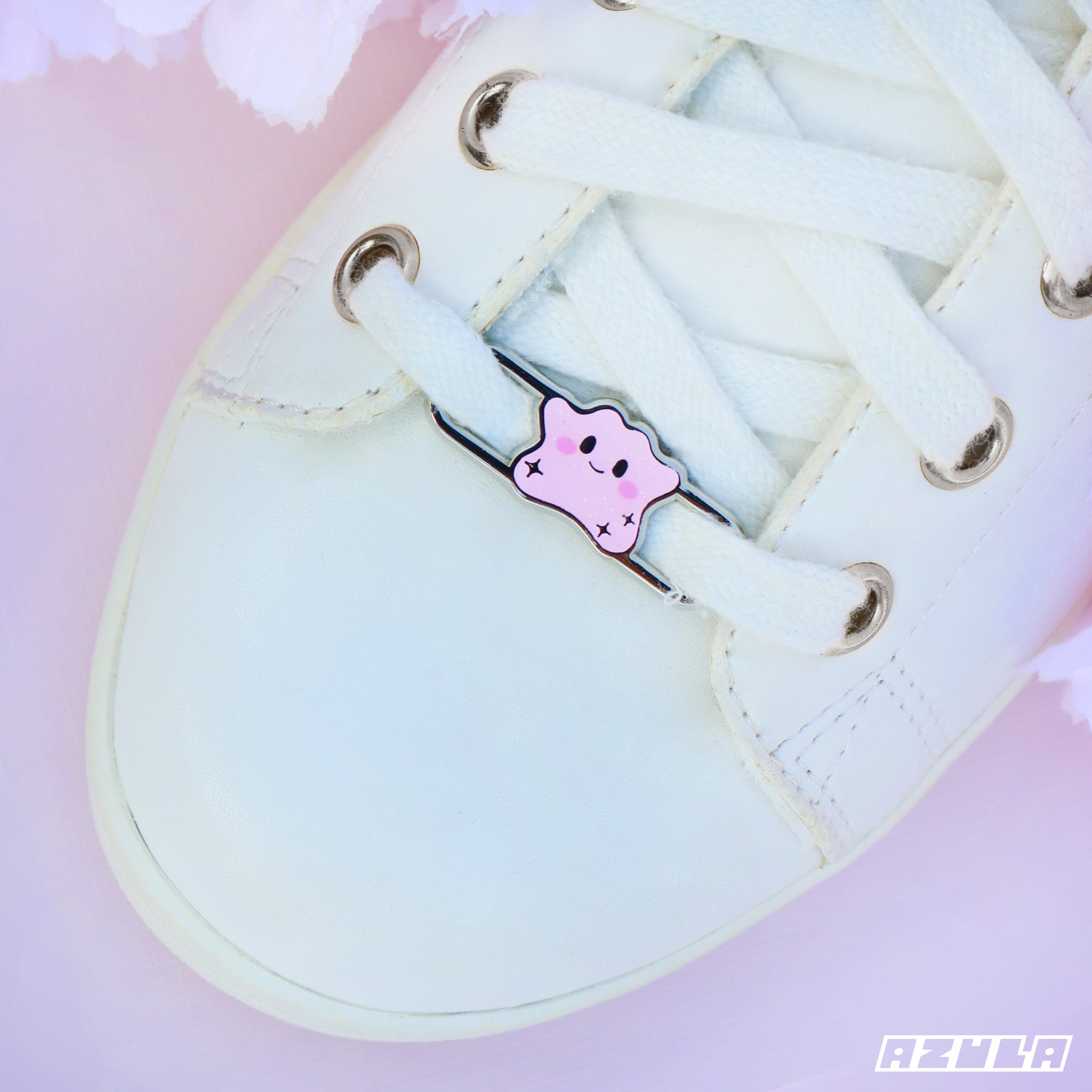 PINK BLOB ✦ LACE LOCKS