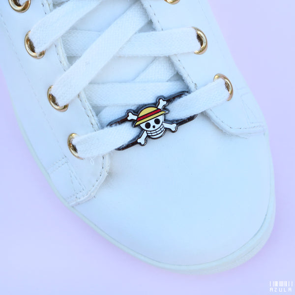 PIRATE ✦ LACE LOCKS