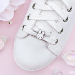 WHITE BUNNY ✦ LACE LOCKS