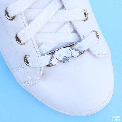 WHITE PUPPY ✦ LACE LOCKS