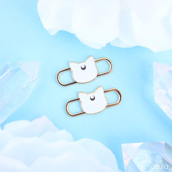 ARTEMIS ✦ LACE LOCKS