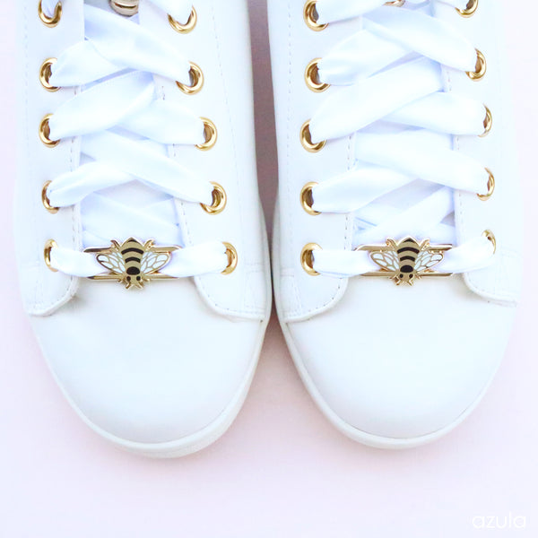 BEE ✦ LACE LOCKS