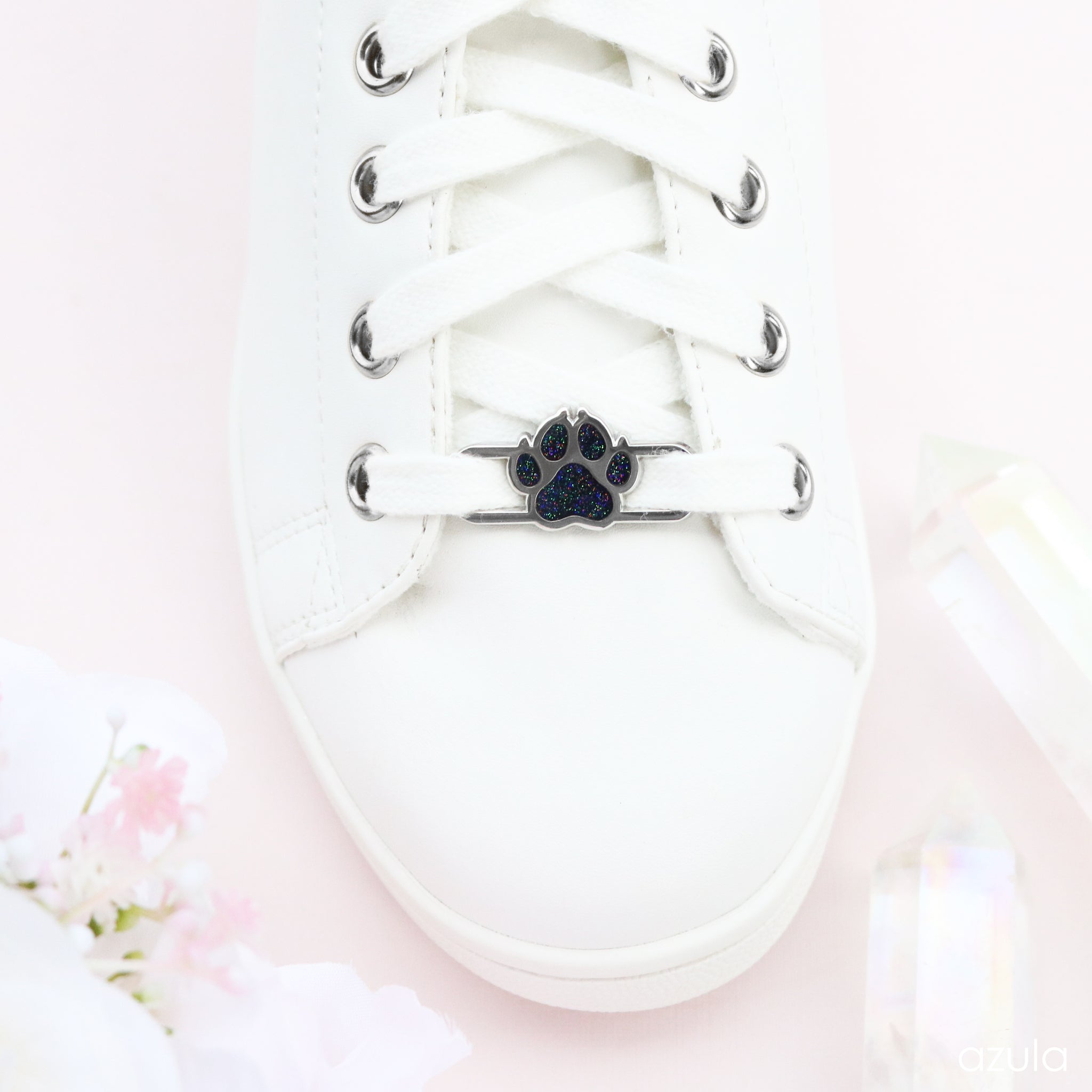 BLACK PAW PRINT ✦ LACE LOCKS