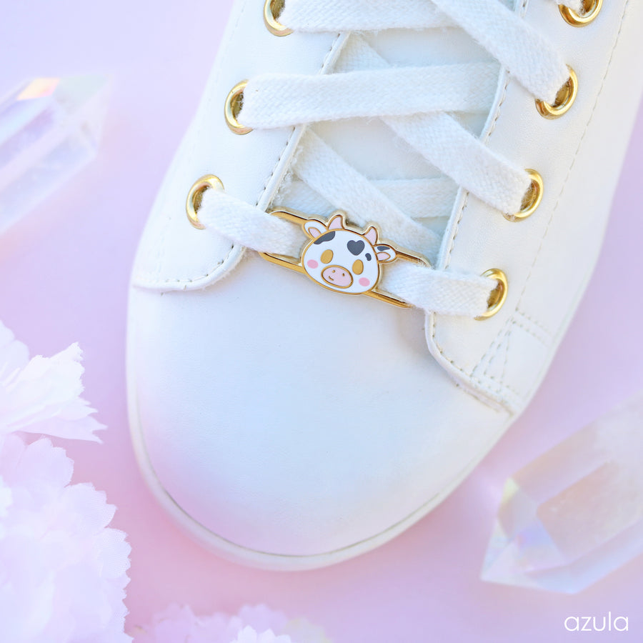 COW ✦ LACE LOCKS
