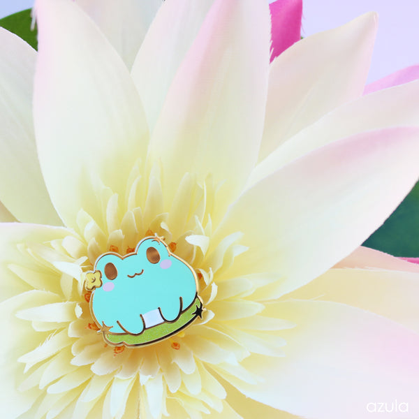 FROG ✦ ENAMEL PIN