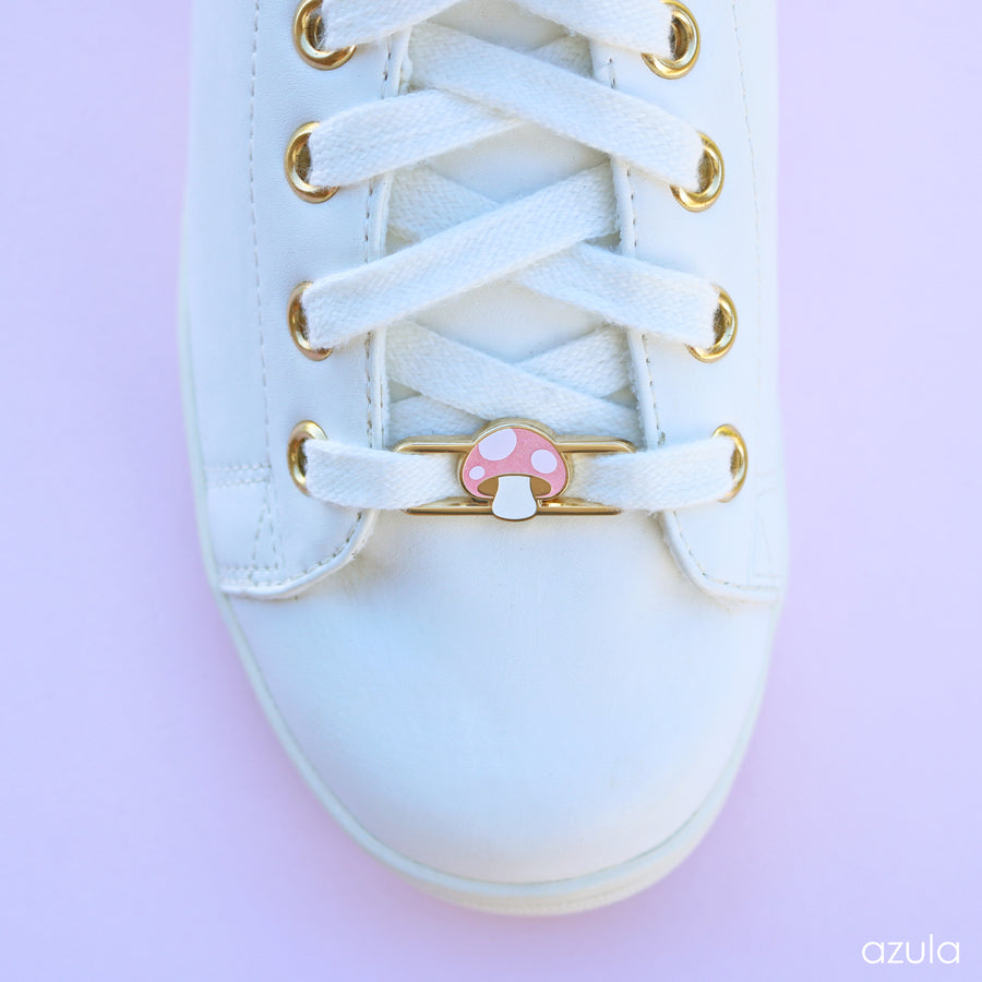 MUSHROOM ✦ LACE LOCKS