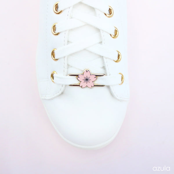 SAKURA ✦ LACE LOCKS