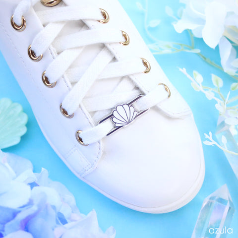 SHELL ✦ LACE LOCKS